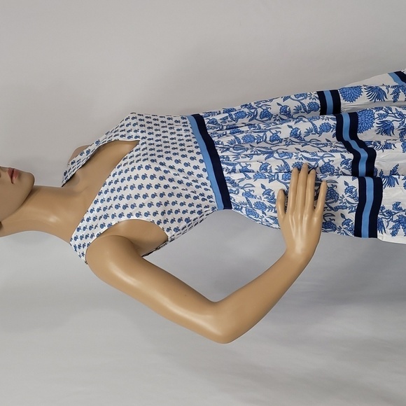 CHELSEA  & Theodore Sleeveless Tiered Maxi Dress - Picture 6 of 17